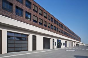 Window with Window and Window showing text '! KÄLTEHELDEN EN'.